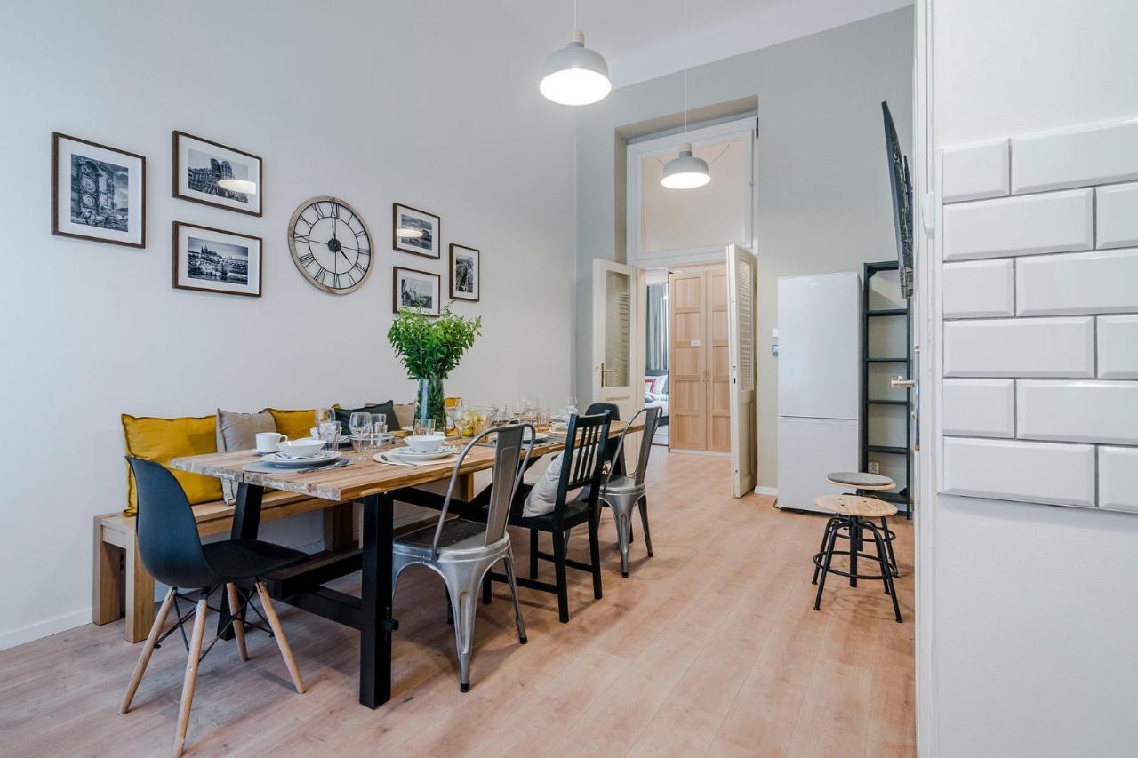 Ferienwohnung Modern&Huge APTs in Center by Michal&Friends Prag Exterior foto
