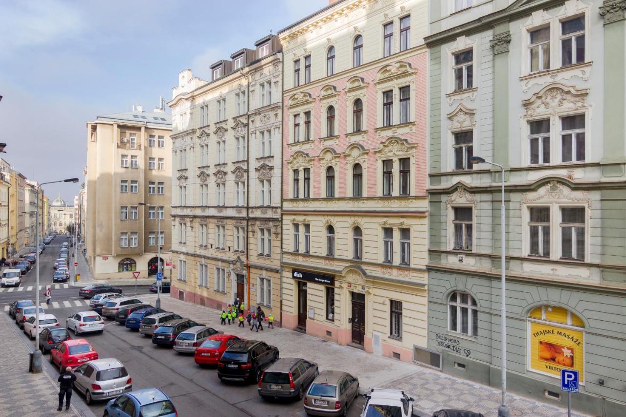 Ferienwohnung Modern&Huge APTs in Center by Michal&Friends Prag Exterior foto